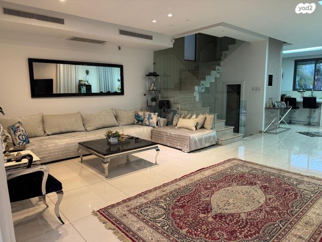 בית פרטי/ קוטג', נווה דקלים, ראשון לציון