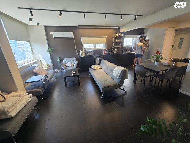 מנדלי מוכר ספרים 3