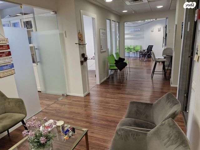 גלגלי הפלדה 