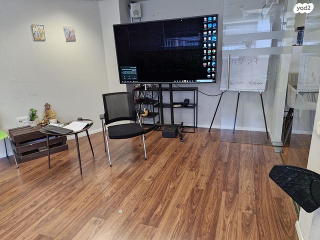 משרדים, גלגלי הפלדה, אזור תעשיה, הרצליה