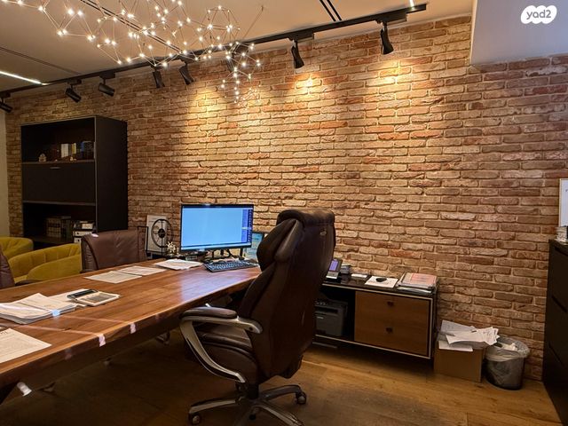 משרדים, שדרות ירושלים 18, הקריה מע"ר, אשדוד