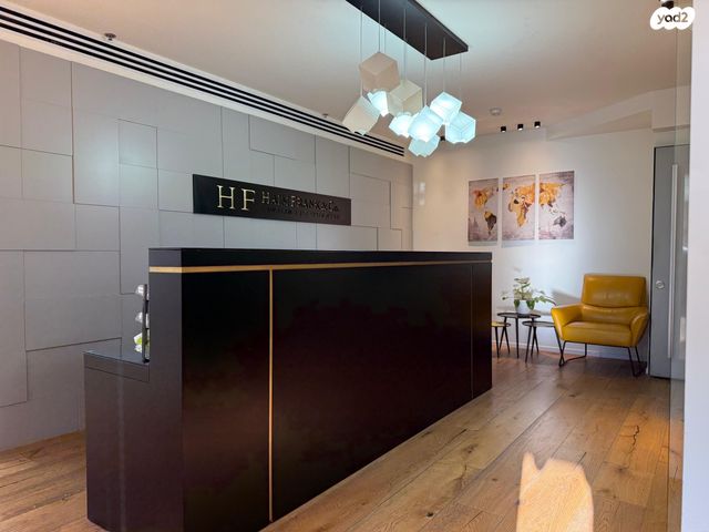 משרדים, שדרות ירושלים 18, הקריה מע"ר, אשדוד