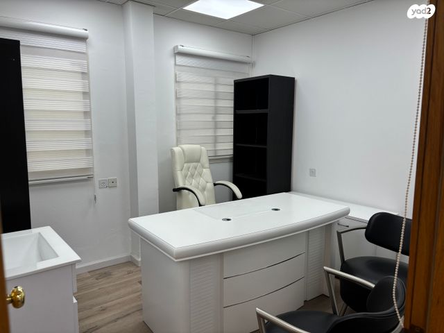 קליניקות, דוד סחרוב, מב"ת מערב, אזור תעשייה חדש, ראשון לציון