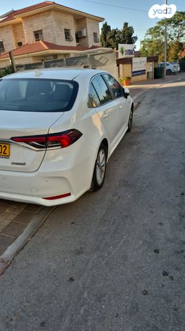 טויוטה קורולה