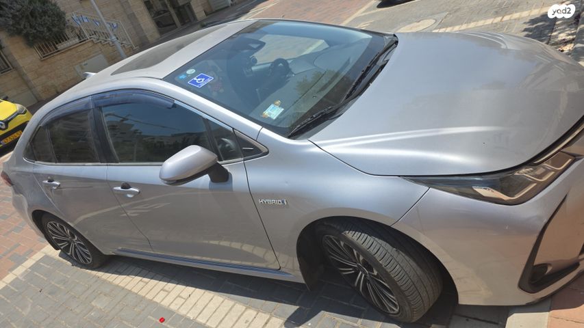 מודעת רכב טויוטה קורולה