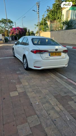 מודעת רכב טויוטה קורולה