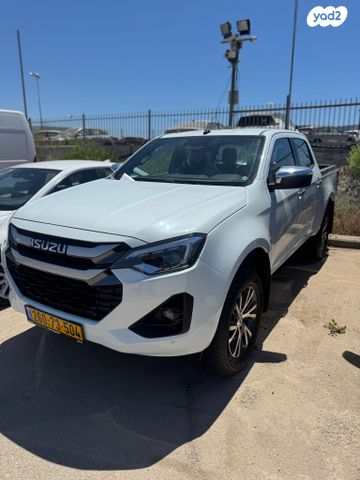 איסוזו די-מקס