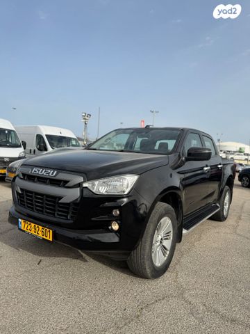 איסוזו די-מקס