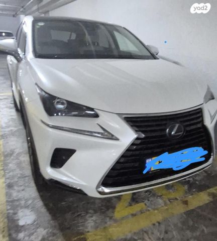 מודעת רכב לקסוס NX