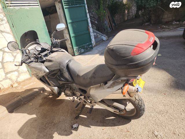 מודעת רכב הונדה ואראדרו 1000