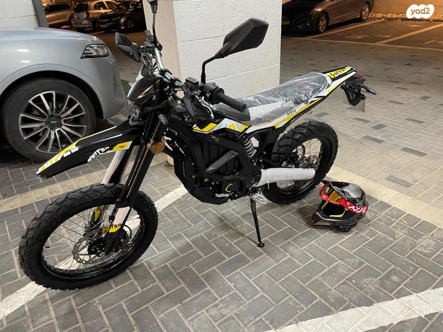 מודעת רכב סורון ULTRA BEE T