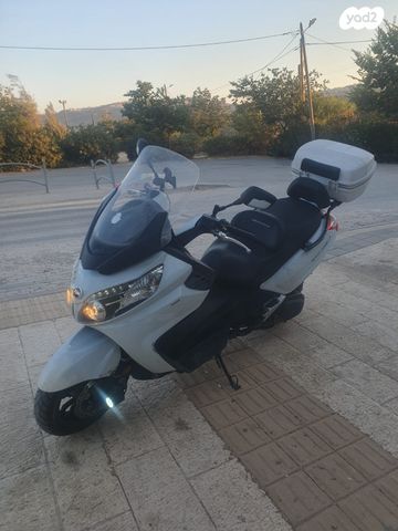 מודעת רכב סאן יאנג מקסים 600