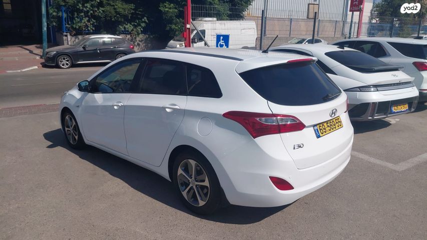 מודעת רכב יונדאי i30