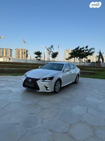 מודעת רכב לקסוס GS