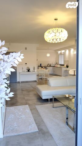 דירה, הגל 6, החותרים, טירת כרמל