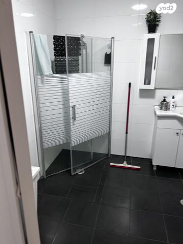 בית פרטי/ קוטג', ברקן 29, מבועים, מבועים