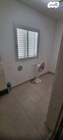 דירת גן, בר אילן 1, בן גוריון, שדרות