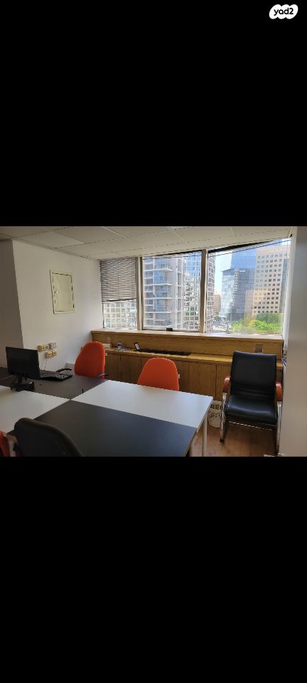 משרדים, דרך זאב ז'בוטינסקי 33, תל בנימין, רמת גן