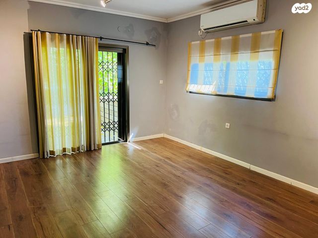 דו משפחתי, שיכון דן, נווה דן, תל אביב יפו