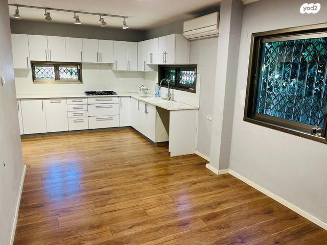 דו משפחתי, שיכון דן, נווה דן, תל אביב יפו