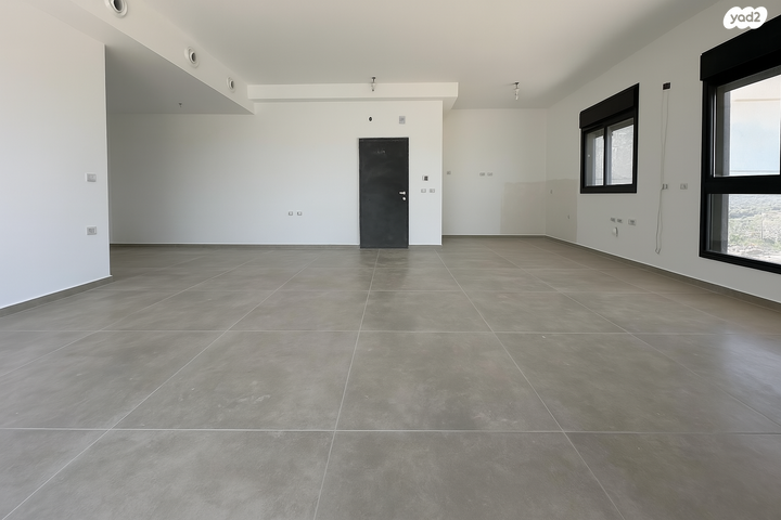 גג/ פנטהאוז, כלניות, טירת כרמל