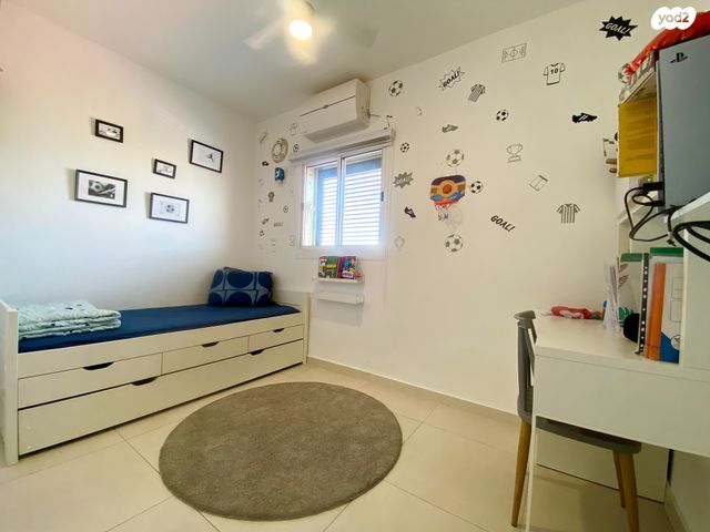 דירה, שעריים, רחובות