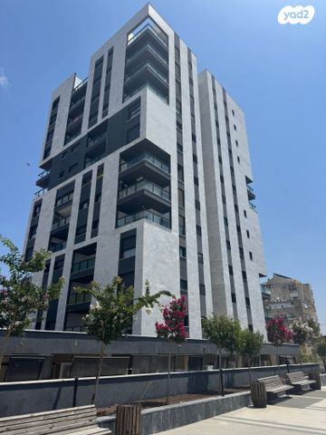 דירה, נתניה