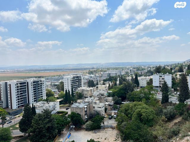 גג/ פנטהאוז, דרך בר יהודה, נשר