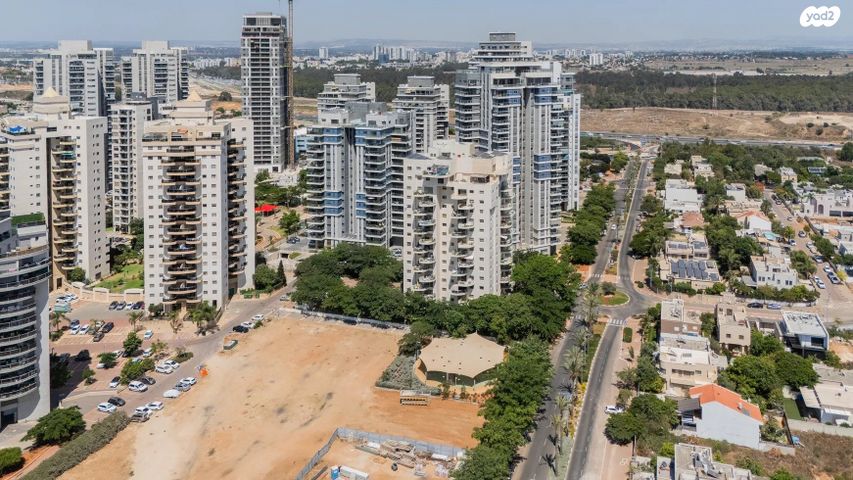 דירה, הצוקים 10, עין הים, חדרה