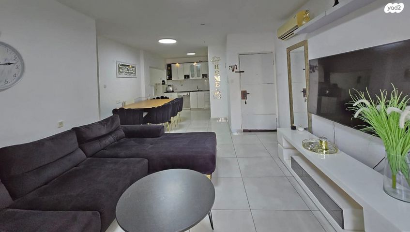 דירת גן, פסגת זאב, ירושלים