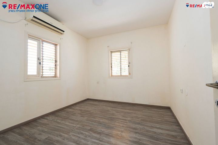 דירה, כפר סבא