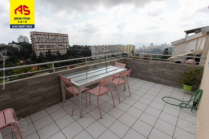 דירה, נעמ"ת, נעמ"ת, חיפה