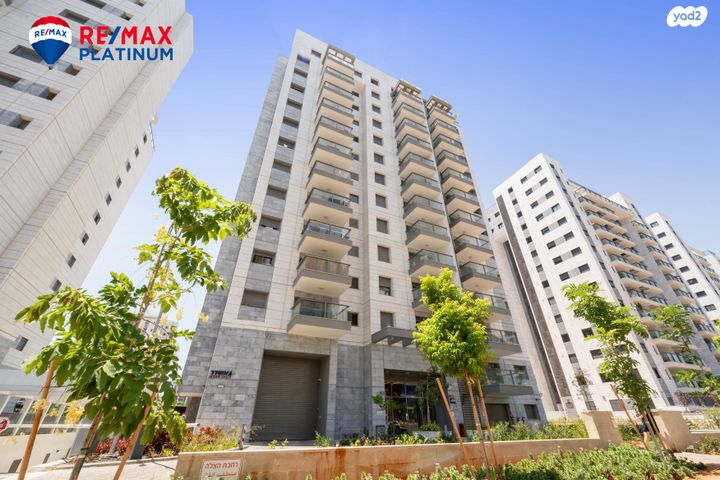 דירה, ענת גוב, צומת סביון, קרית אונו