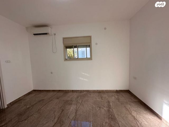 דירה, הראשונים, קרית חיים מזרחית, חיפה