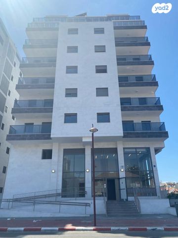 דירה, נווה רמז, חולון