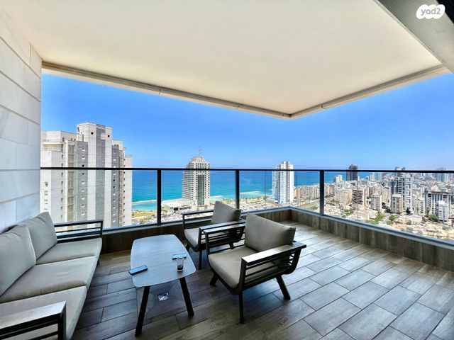 דירה, אמנון ליפקין שחק 1, נוף הטיילת, נתניה