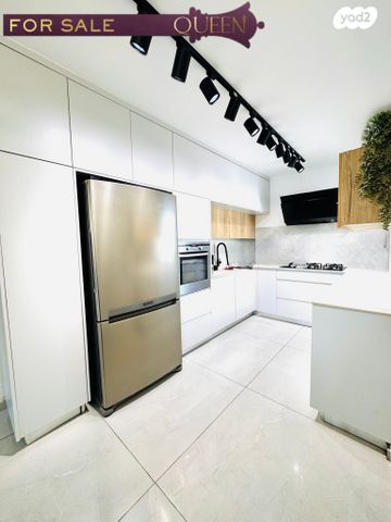 דירה, רעננה