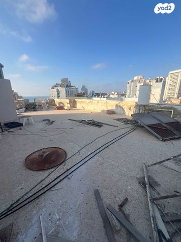 גג/ פנטהאוז, שדרות ניצה 1, צפון מערב מרכז העיר, נתניה