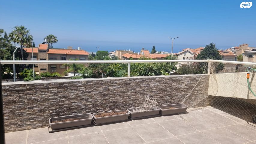 גג/ פנטהאוז, סייפן, רמת אלמוגי, חיפה