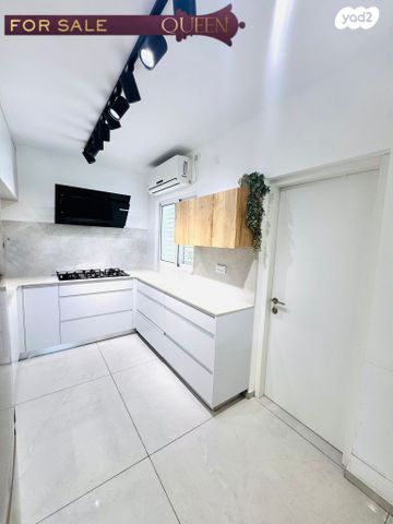 דירה, רעננה