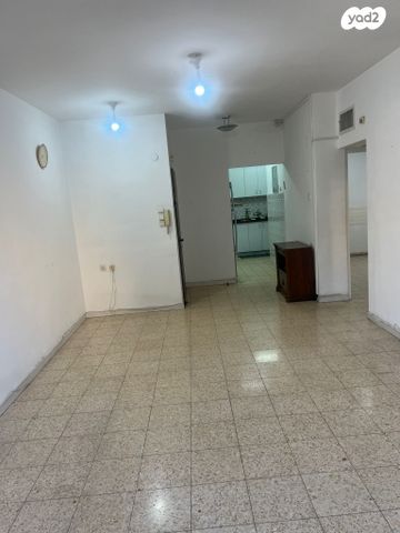 דירה, יוסף חיים ברנר, גרין ועם, חולון