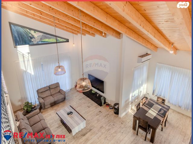 בית פרטי/ קוטג', מולדת, מולדת