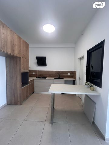 דירה, הקוממיות 16, דרום חדש, פארק הים, בת ים