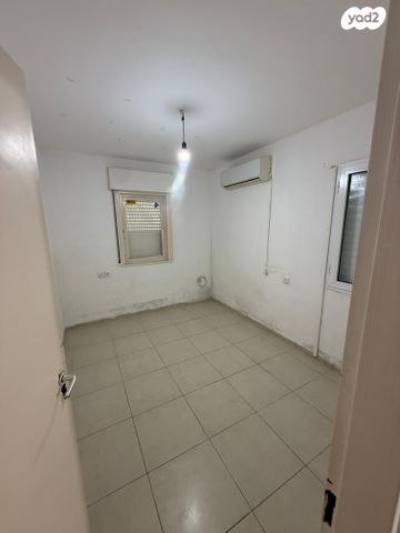 דירה, הרב הרצוג, קרית אתא