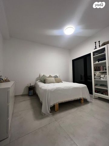 דירה, רש"י 15, תל אביב יפו