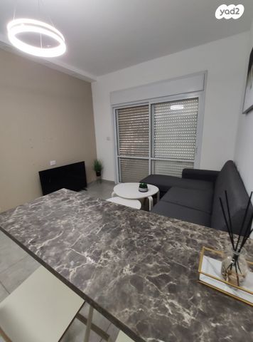 דירה, קרית אתא