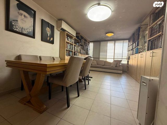 דירה, השילוח 24, קרית שרת מזרח, חולון