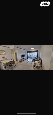 דירה, נווה זמר, רעננה