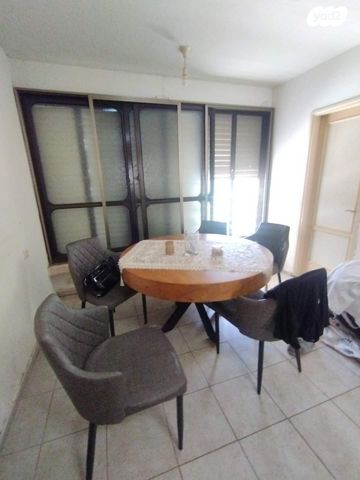 יצחק בן צבי 