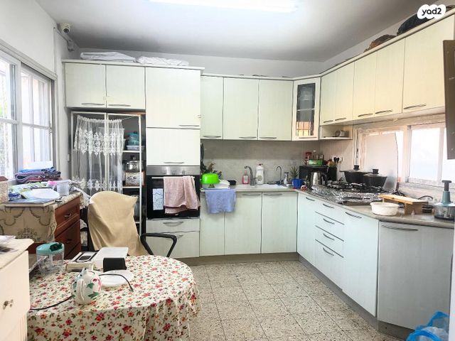 דירה, דיזרעאלי 64, עמידר, בנית, לוד